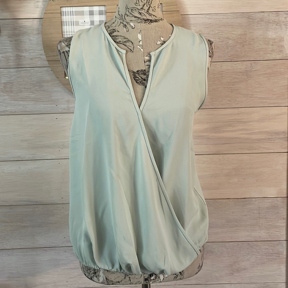 Ann Taylor Green Criss Cross Top S